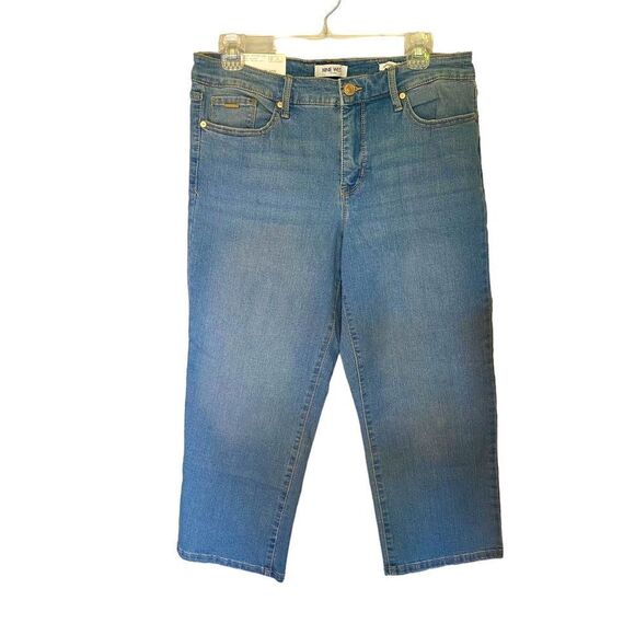 New Nine West Capri Jeans Straight Legs 5 Pockets Size 10, light/medium wash - Picture 1 of 12